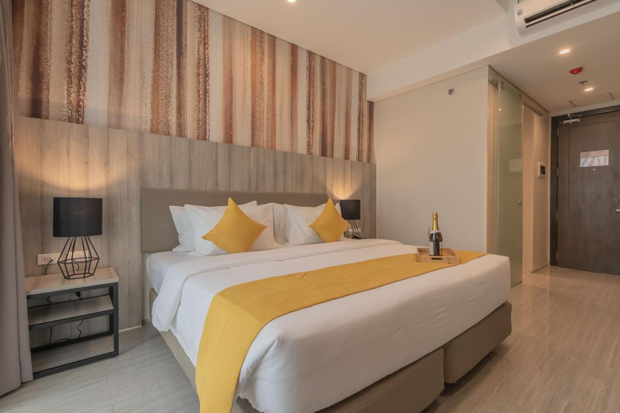 Bayfront Hotel Cebu Capitol Site Екстериор снимка